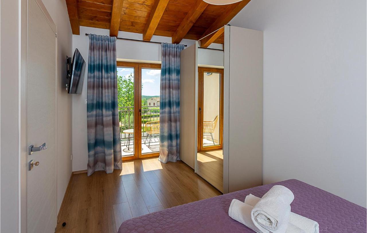 Stunning In Vizinada With 3 Bedrooms Ferienhaus Pula