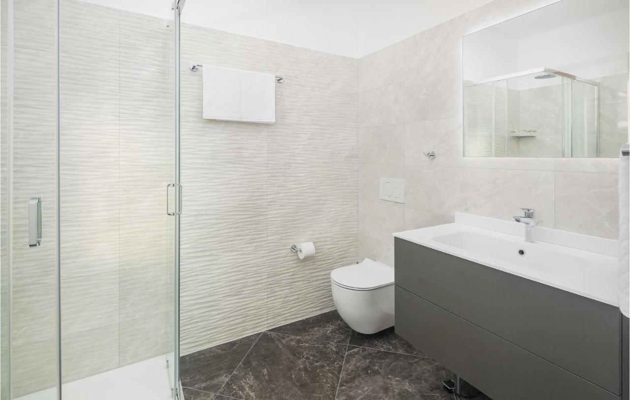 Stunning In Vizinada With 3 Bedrooms Ferienhaus *